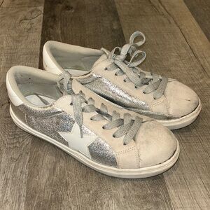 Womens off brand Havana shoes